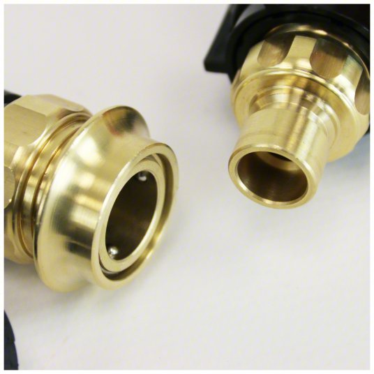 Handheld Sprayer: Spot, 1/4 gal Tank, Poly Tank, 25 ft Max Spray Distance, 40 psi, Adj Nozzle