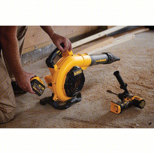 Battery-Powered Handheld Leaf Blower Kit: FLEXVOLT®, 423 cfm Max. Air Flow, 3.0 Ah