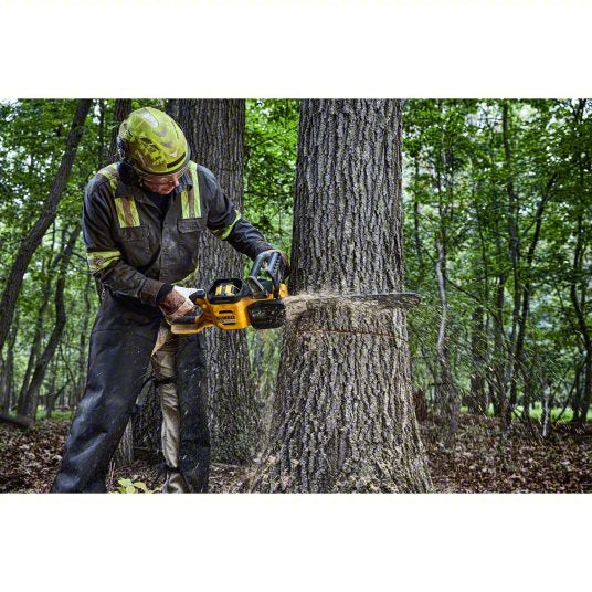 Battery-Powered Chainsaw: 20 in Bar Lg, Rear Handle, Auto Chain Oiler, 60 V, 50.2 cc